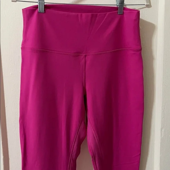 Lululemon Athletica Fuchsia High-Waisted Leggings, Size 12 - Picture 4 of 5